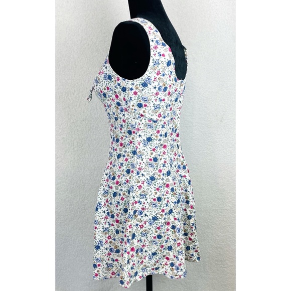 (VTG) BYER TOO! CALIFORNIA • 90s Floral Front-Tie Sleeveless Mini Dress - Picture 7 of 13